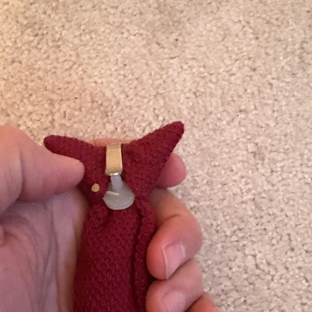 Boys Pierre Cardin Burgundy clip-on Knit, wool Tie.